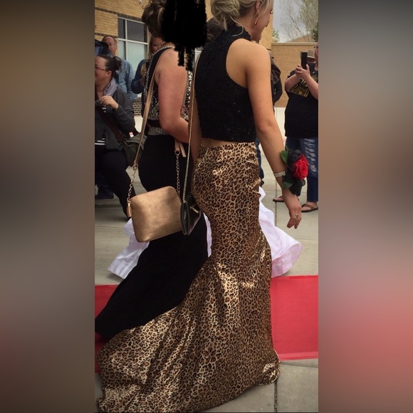 High Collar Exposed Leopard Pattern Mermaid
Gown. Worn once! - Picture 4 of 8